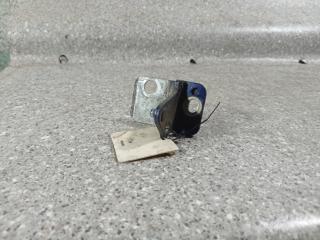 петля двери Volkswagen Passat B5 [рестайлинг] (2000 - 2005)