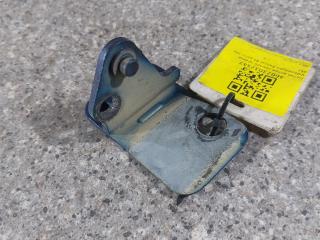 петля двери Volkswagen Passat B5 [рестайлинг] (2000 - 2005)