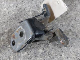 петля двери Mazda 6 GG (2002 - 2005)