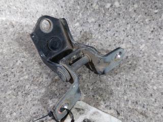 петля двери Mazda 6 GG (2002 - 2005)