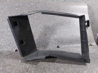 воздуховод (дефлектор) радиатора Renault Sandero 2 поколение (2013 - 2018), 0.9 л., TCE, H4B 408, бензин, МКПП, 215585027R