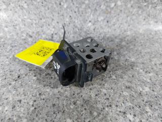 блок управления вентилятором (реле) Renault Clio 3 поколение (2005 - 2009), 1.5 л., DCi, K9K 766, дизель, 8200045082