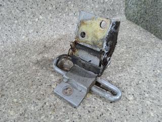 петля двери Audi A6 4A/C4 (1994 - 1997)