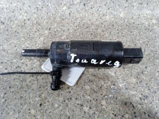 насос (моторчик) омывателя стекла Volkswagen Touareg 1 поколение (2002 - 2007), 2.5 л., TDi, дизель, полный привод, 3B0955681