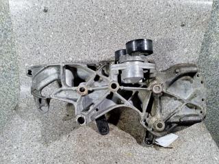 кронштейн генератора Renault Megane 1 поколение [рестайлинг] (1999 - 2003), 1.4 л., K4J 714, бензин, МКПП, 8200169566