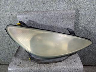 фара правая Toyota Previa XR30/XR40 (2000 - 2004)