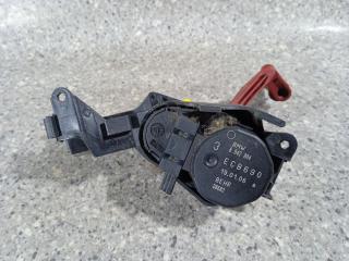 моторчик заслонки печки BMW 5 серия E60/E61 (2002 - 2007)