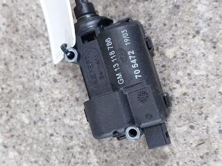 активатор замка багажника Opel Zafira 1 поколение (A) [рестайлинг] (2003 - 2006), 13118786, 705472