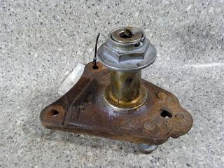 кулак задний правый Peugeot 207 1 поколение (2006 - 2009), 1.6 л., VTI, бензин, МКПП, универсал, 38580