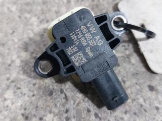 датчик удара Audi A6 Allroad Quattro C7 (2012 - 2014), 4H0955557