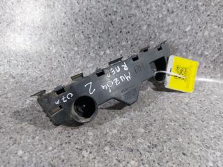 Крепление бампера переднего Mazda 2 DE (2007 - 2010), D01N500T1