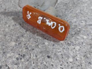 повторитель поворота на крыле правый Opel Omega B (1994 - 1999)