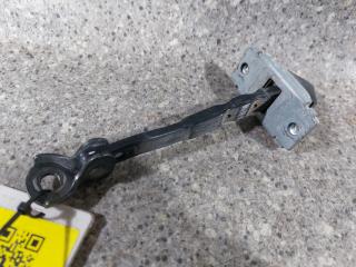 ограничитель открывания двери Mazda 2 DE (2007 - 2010)