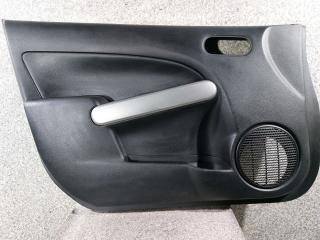 обшивка двери передняя левая Mazda 2 DE (2007 - 2010)