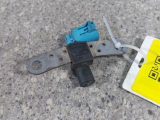 датчик коленвала Renault Kangoo 1 поколение (1997 - 2003), 1.6 л., i, K4M 750, бензин, МКПП, полный привод, 8200647554