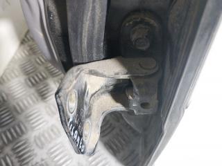 петля двери Kia Picanto 1 поколение (2004 - 2007)