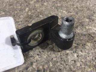 петля двери Volkswagen Passat B6 (2005 - 2010)