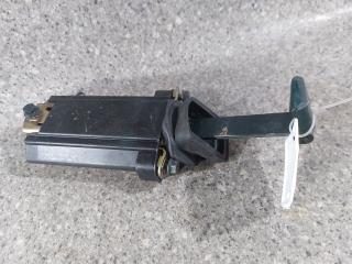 ограничитель открывания двери Mercedes-Benz E-Класс W210/S210 (1995 - 1999)