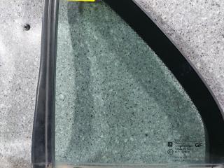 стекло двери задней левой Opel Omega B 1998, седан