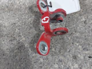 петля двери Skoda Fabia 1 поколение (6Y) (1999 - 2004)