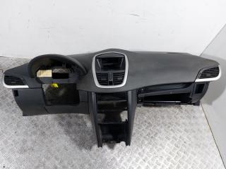 панель передняя салона (торпедо) Peugeot 207 1 поколение (2006 - 2009)