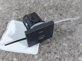 кнопка обогрева заднего стекла Ford Focus 2 поколение (2004 - 2008), 3M5T-18C621-AB