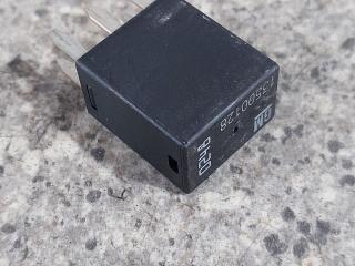 реле (прочие) Opel Insignia 1 поколение (A) (2008 - 2014), 2.0 л., CDTi, A 20 DTH, дизель, МКПП, 13500128