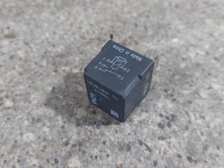 реле (прочие) Opel Insignia 1 поколение (A) (2008 - 2014), 2.0 л., CDTi, A 20 DTH, дизель, МКПП, 13500119