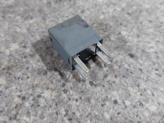 реле (прочие) Opel Insignia 1 поколение (A) (2008 - 2014), 2.0 л., CDTi, A 20 DTH, дизель, МКПП, 13500114