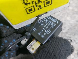 реле (прочие) Renault Scenic 1 поколение [рестайлинг] (1999 - 2003), 1.4 л., i, K4J 750, бензин, МКПП, 7700414484