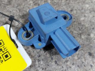 датчик удара Volkswagen Passat B6 (2005 - 2010), 1K0955557A