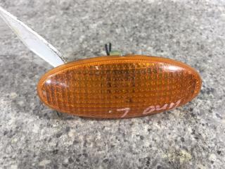 повторитель поворота на крыле левый Nissan Almera Tino V10 [рестайлинг] (2003 - 2006), 236762-10