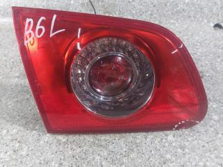 фонарь крышки багажника левый Volkswagen Passat B6 (2005 - 2010), универсал