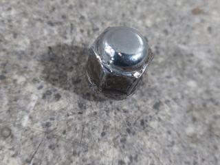 гайка колесная Chevrolet Captiva 1 поколение (2006 - 2011), 2.0 л., VCDi, Z 20 S1, дизель, МКПП, полный привод