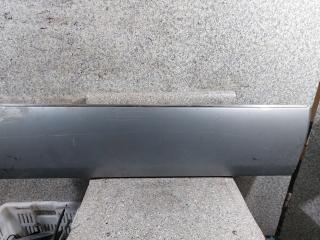 молдинг двери передней правой Mercedes-Benz E-Класс W124 [рестайлинг] (1987 - 1993), седан