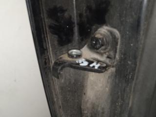 петля двери Ford Mondeo 4 поколение (2007 - 2010)