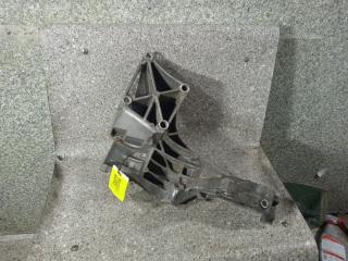 кронштейн генератора Volkswagen Transporter T4 (1990 - 2003), 2.5 л., TDi, AJT, дизель, МКПП, 074145169F