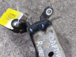 петля двери Chevrolet Captiva 1 поколение (2006 - 2011)