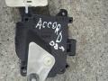 моторчик заслонки печки Honda Accord 8 поколение (2007 - 2011), 2.2 л., i-DTEC, дизель, МКПП, универсал, 113800-2320 - фото №2