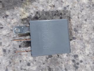 реле (прочие) Chevrolet Captiva 1 поколение (2006 - 2011), 2.0 л., VCDi, Z 20 S1, дизель, МКПП, полный привод, FM20B