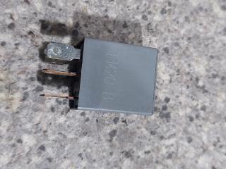 реле (прочие) Chevrolet Captiva 1 поколение (2006 - 2011), 2.0 л., VCDi, Z 20 S1, дизель, МКПП, полный привод, FM20B