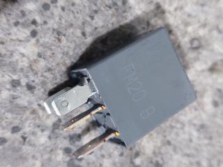 реле (прочие) Chevrolet Captiva 1 поколение (2006 - 2011), 2.0 л., VCDi, Z 20 S1, дизель, МКПП, полный привод, FM20B