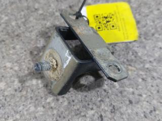 петля крышки багажника Dacia Sandero 1 поколение (2008 - 2012), хетчбэк 5 дв.