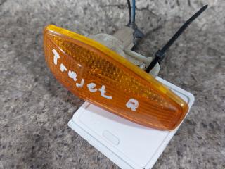 повторитель поворота на крыле правый Hyundai Trajet 1 поколение (2000 - 2004)