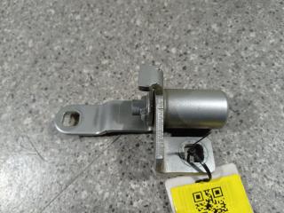 петля двери Ford Galaxy 2 поколение (2006 - 2010)