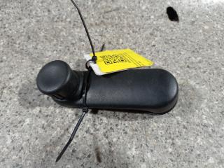 ручка стеклоподъемника задней правой Renault Logan 1 поколение (2004 - 2009)