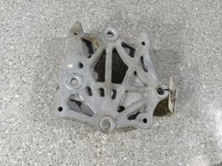 кронштейн компрессора кондиционера Chrysler Voyager 3 поколение (1995 - 2001), 2.4 л., i, бензин, МКПП