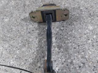 ограничитель открывания двери Hyundai Trajet 1 поколение (2000 - 2004)