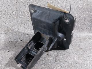 кронштейн переднего бампера Kia Rio 1 поколение (1999 - 2002)