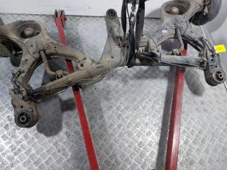 балка подвески задняя Hyundai Trajet 1 поколение (2000 - 2004), 2.0 л., CRDi, дизель, передний привод